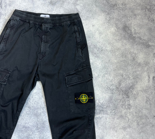 Stone island 2021 black cargo trousers