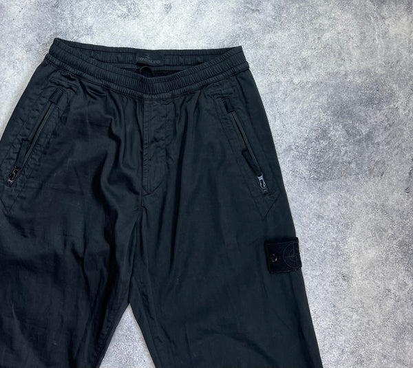 Stone island 2021 black ghost cargo trousers