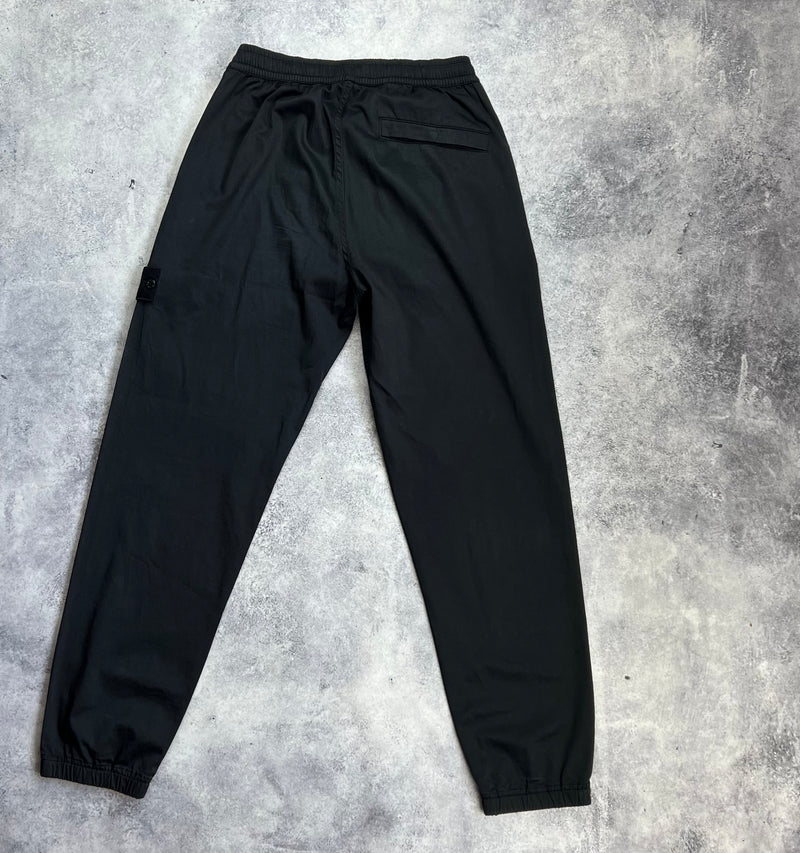 Stone island 2021 black ghost cargo trousers