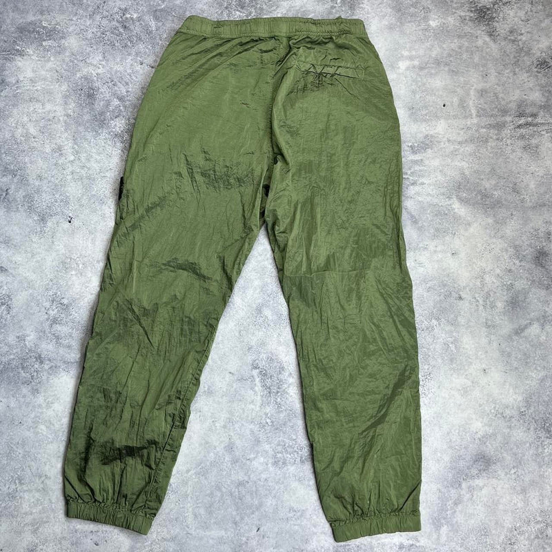 Stone island SS23 khaki nylon cargo trousers