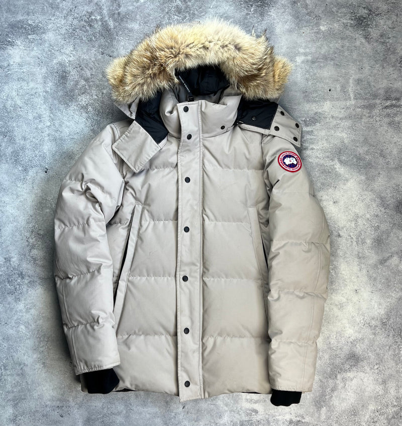 Canada goose limestone Wyndham parka