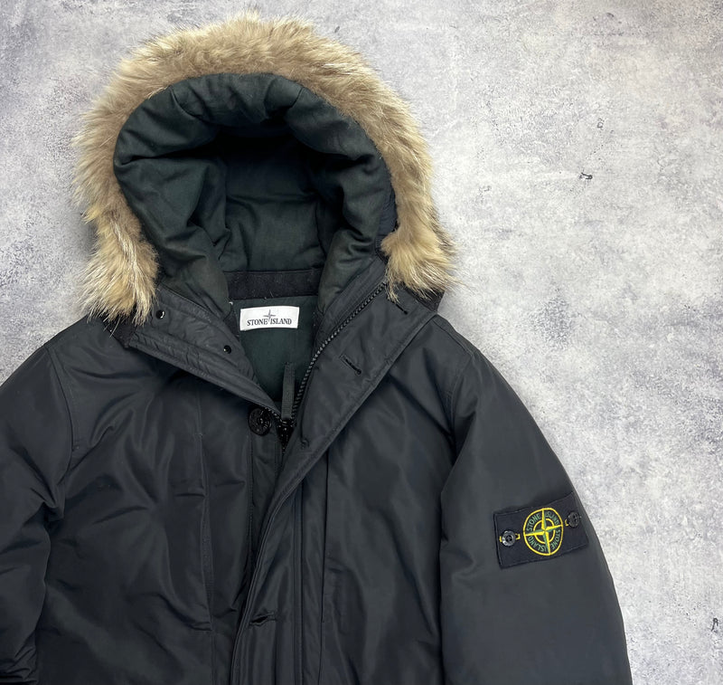 Stone island 2017 micro reps parka with fur